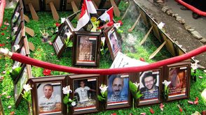 صور لضحايا ثورة يناير في ميدان التحرير - أرشيفية