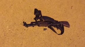 سلاح استخدمه الضابط الفلسطيني محمد عبد الخالق تركمان  لإطلاق النار على جنود إسرائيليين في الضفة 31-1