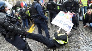 احتجاجات باريس فرنسا- جيتي