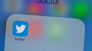 بدأ "تويتر" الخميس السماح للمستخدمين حول العالم "بإخفاء" تغريدات يمكن اعتبارها مسيئة أو مضايقة