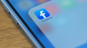 "فيسبوك" تعتذر بعد اشتكاء موظفين سود من التحيز في الشركة