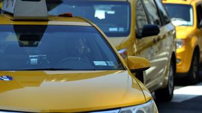 سيارات اجرة في الجادة الثانية في نيويورك في 10 تموز/يوليو 2014