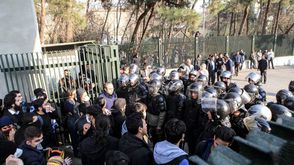 احتجاجات ايران - جيتي