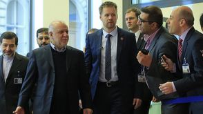 بيجن زنغنة - وزير النفط الإيراني في اجتماع الأوبك في النمسا 4-12-2013 - أ ف ب