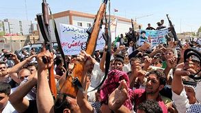 متطوعون شيعة في النجف يحتشدون بعد نداء مرجعيات للقتال ضد الدولة الإسلامية- أرشيفية