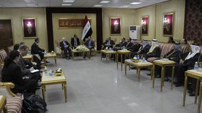 اجتماع ماكين مع العشائر العراقية