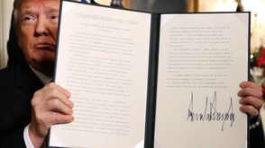 توقيع ترامب على قرار نقل السفارة جيتي