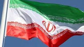 إيران  علم  (الأناضول)