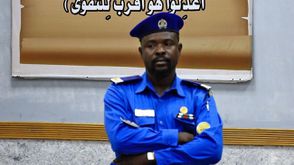 شرطي سوداني داخل إحدى المحاكم- جيتي