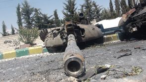 دبابة مدمرة للجيش السوري - ارشيفية
