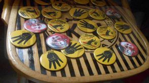"دبابيس رابعة" تزعج سلطات الانقلاب المصرية - أرشيفية