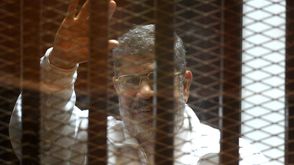 مرسي: محاكمتي مهزلة.. - 01- مرسي محاكمتي مهزلة.. 
