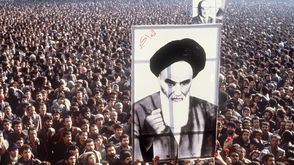 الثورة الإيرانية آية الله الخميني - جيتي
