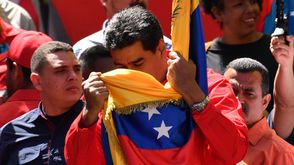 الرئيس الفنزويلي نيكولاس مادورو في مظاهرة مؤيدة له في كراكاس - جيتي