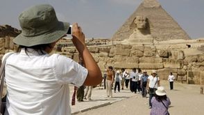 الاهرامات سياحة مصر - أرشيفية