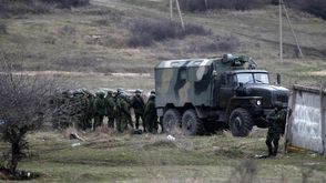 الجيش الروسي يحتل القرم - القوات الروسية تحتل شبة جزيرة القرم الأوكرانية  - الأناضول (24)