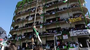 الجزائر   احتجاجات    الأناضول