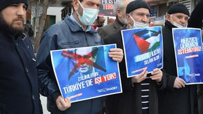 مظاهرات في تركيا ضد زيارة هرتسوغ رئيس الاحتلال - تويتر