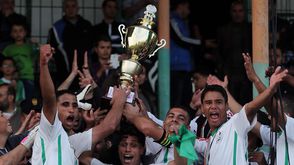 توج فريق كرة القدم لنادي "خدمات رفح" ببطولة "كأس قطاع غزة - الأناضول