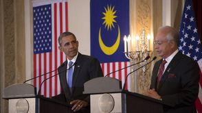 أوباما مع رئيس وزراء ماليزيا - ا ف ب