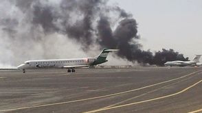 المقاتلات السعودية قصفت مدرج مطار صنعاء لمنع هبوط الطائرة الإيرانية - فيس بوك