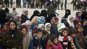 لاجئون سوريون على الحدود التركية - الأناضول