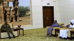 السودان رئيس اللجنة السياسيةيلتقي وفد إعلان الحرية والتغيير سونا