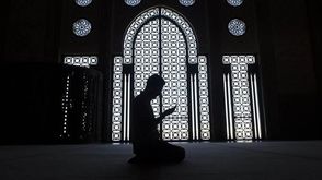 رمضان  عبادات  (الأناضول)