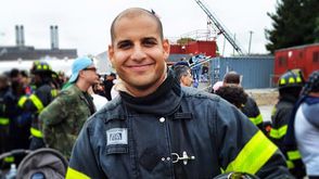 رجل إطفاء مسلم في نيويورك ديلي ميل