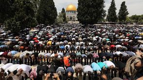 صلاة الجمعة الثالثة من رمضان في الأقصى في القدس الاناضول