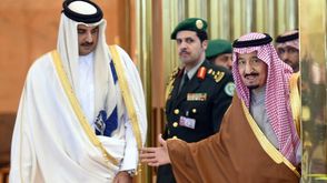 ملك السعودية وامير قطر - أ ف ب
