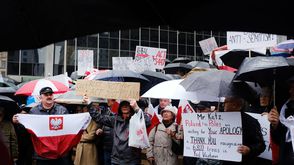 بولندا إسرائيل تظاهرة قانون 47- جيتي