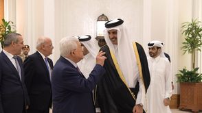 محمود عباس وأمير قطر