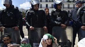 شرطة الجزائر  جيتي