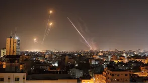 صواريخ تنطلق من غزة مواقع عبرية
