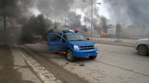 آليات القوات العراقية المحترقة في الموصل - فيس بوك