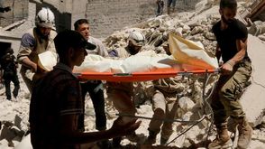جرحى بمدينة حمص في براميل متفجرة ـ الأناضول