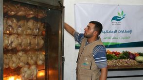 منظمة شام - مطبخ لتقديم وجبات يومين للنازحين في ريف اللاذقية في رمضان - سوريا