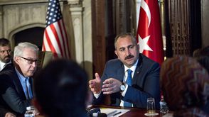 وزير العدل التركي   عبد الحميد غل   وزير العدل الأمريكي  ويليام بار  الأناضول