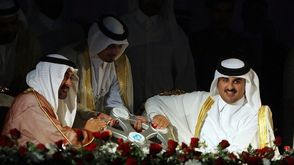 تميم محمد بن زايد الإمارات قطر اقتصاد أ ف ب