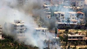 قصف عنيف على مدينة الزبداني من نظام الأسد وحزب الله والمعارضة السورية صامدة ـ تويتر