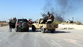 قوات فجر ليبيا تسطير على مطار طرابلس الدولي - قوات فجر ليبيا تسطير على مطار طرابلس الدولي - الأناضول