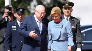 الرئيس الإسرائيلي مع رئيسة وزراء صربيا- جيتي