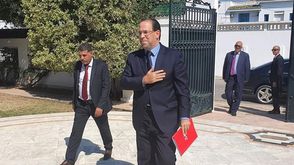 تونس يوسف الشاهد يذهب لمشاروات الحكومة مع المشيشي