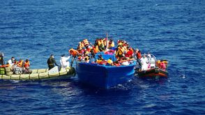 إيطاليا تهريب هجرة مهاجرين زوق قارب بحر غرق أ ف ب