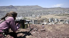 سيطرة الحوثيين على مقر عسكري شمالي صنعاء - سيطرة الحوثيين على مقر عسكري شمالي صنعاء - الأناضول (3)