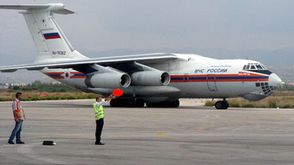 طائرة روسية في مطار اللاذقية - سوريا