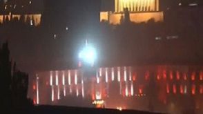 لحظة قصف البرلمان التركي
