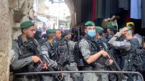 جنود الاحتلال يغلقون مداخل البلدة القديمة بالقدس- القسطل