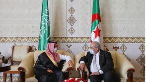 الجزائر السعودية وزير خارجية السعودية فرحان مع لعمامرة في الجزائر واس